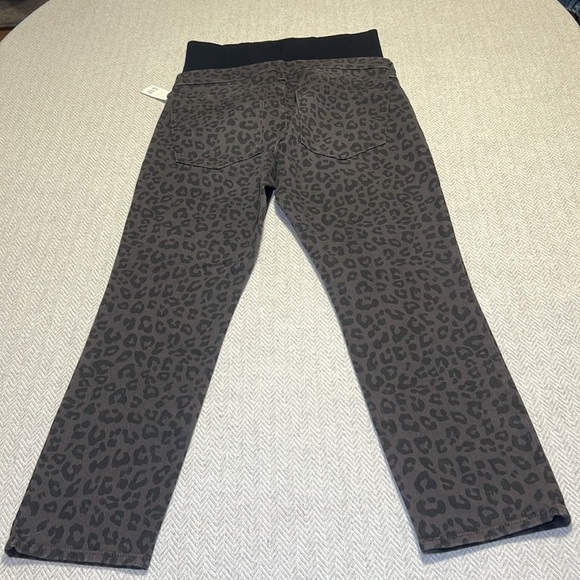 GAP Maternity Vintage Slim Jeans.  Leopard Print - Black and Gray. Size 27 - Picture 2 of 12